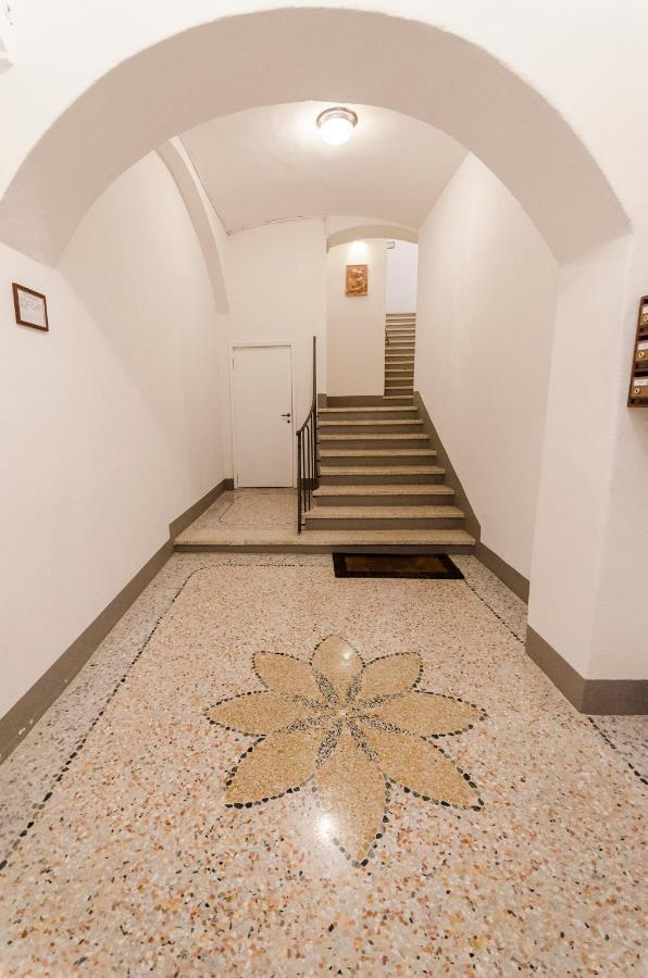Cartoleria Suite: Spazioso, Moderno E Centrale Bologna Exterior photo